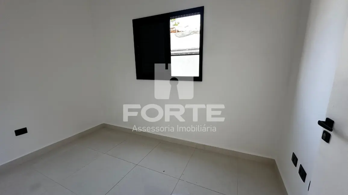 Foto 3 de Casa com 2 quartos à venda, 125m2 em Jardim Juliana, Mogi Das Cruzes - SP