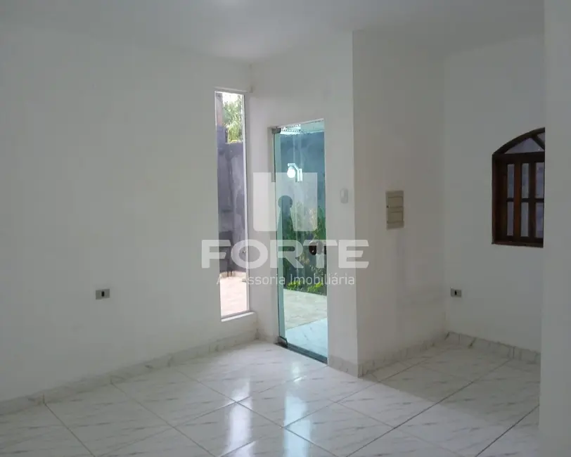 Foto 1 de Casa com 2 quartos à venda e para alugar, 140m2 em Real Park Tietê Jundiapeba, Mogi Das Cruzes - SP