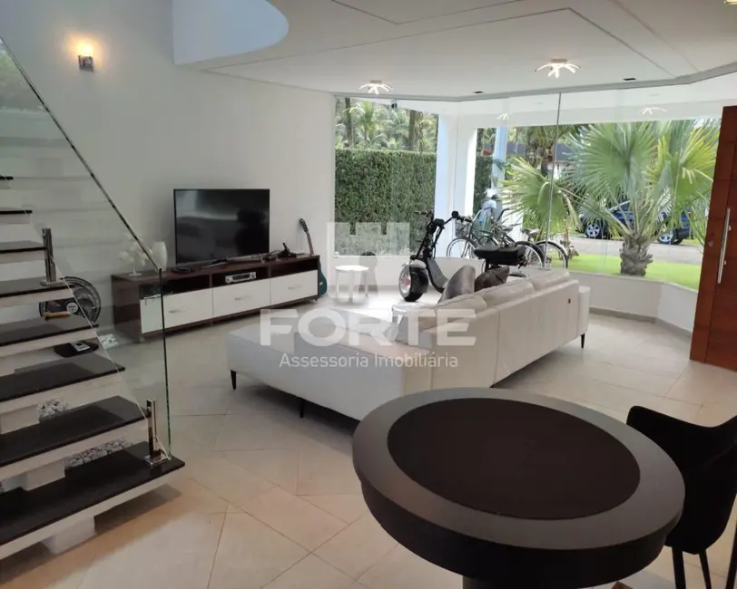 Foto 6 de Casa de Condomínio com 3 quartos à venda, 279m2 em Bertioga - SP