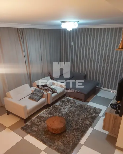 Foto 4 de Casa com 3 quartos à venda, 210m2 em Vila Rei, Mogi Das Cruzes - SP