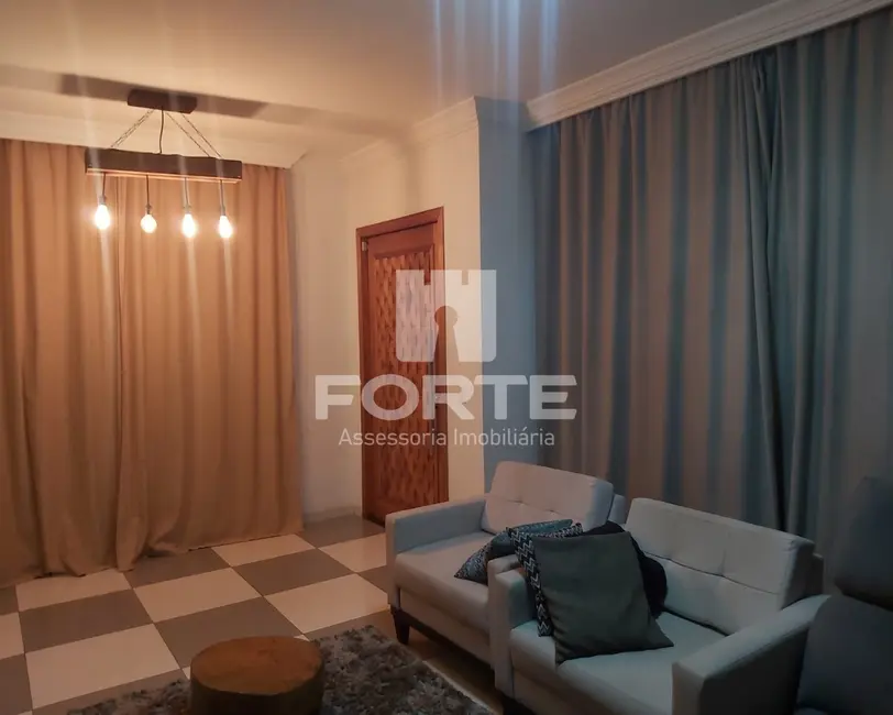 Foto 7 de Casa com 3 quartos à venda, 210m2 em Vila Rei, Mogi Das Cruzes - SP