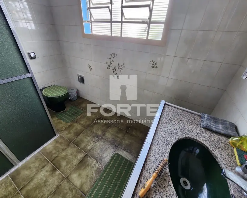 Sala Comercial com 5 quartos à venda, 301m2 em Vila Natal, Mogi Das Cruzes - SP - imagem 6 Foto 6 de Sala Comercial com 5 quartos à venda, 301m2 em Vila Natal, Mogi Das Cruzes - SP