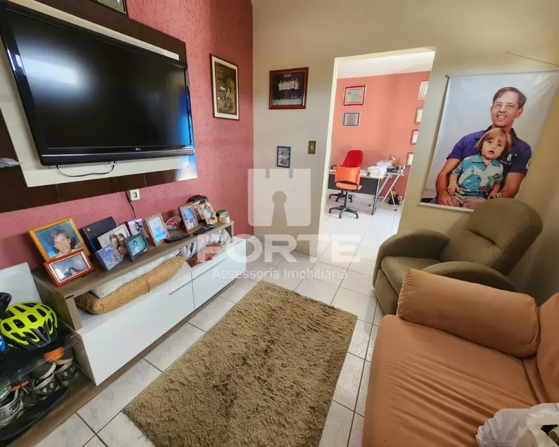 Sala Comercial com 5 quartos à venda, 301m2 em Vila Natal, Mogi Das Cruzes - SP - imagem 4 Foto 4 de Sala Comercial com 5 quartos à venda, 301m2 em Vila Natal, Mogi Das Cruzes - SP