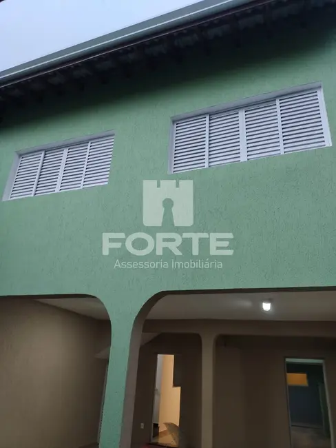 Foto 2 de Casa com 3 quartos à venda, 213m2 em Vila Lavínia, Mogi Das Cruzes - SP