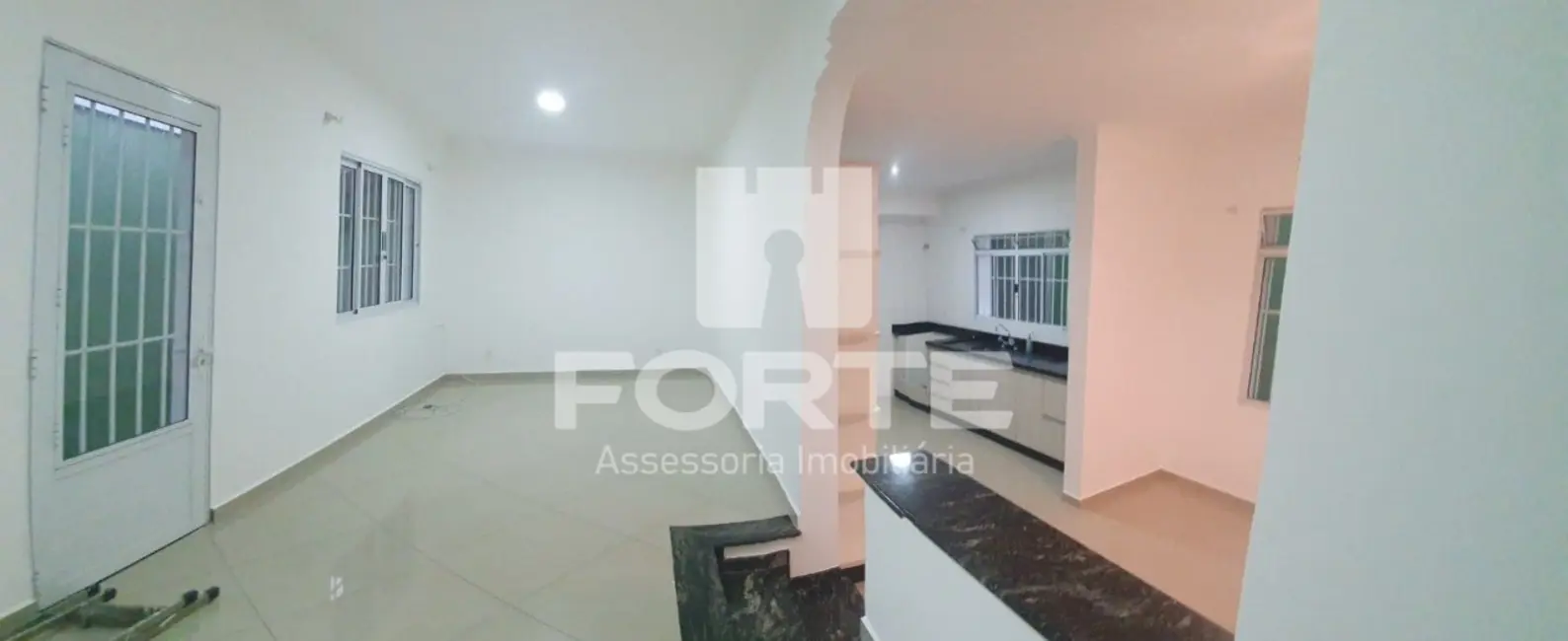 Casa com 3 quartos à venda, 213m2 em Vila Lavínia, Mogi Das Cruzes - SP - imagem 7 Foto 7 de Casa com 3 quartos à venda, 213m2 em Vila Lavínia, Mogi Das Cruzes - SP