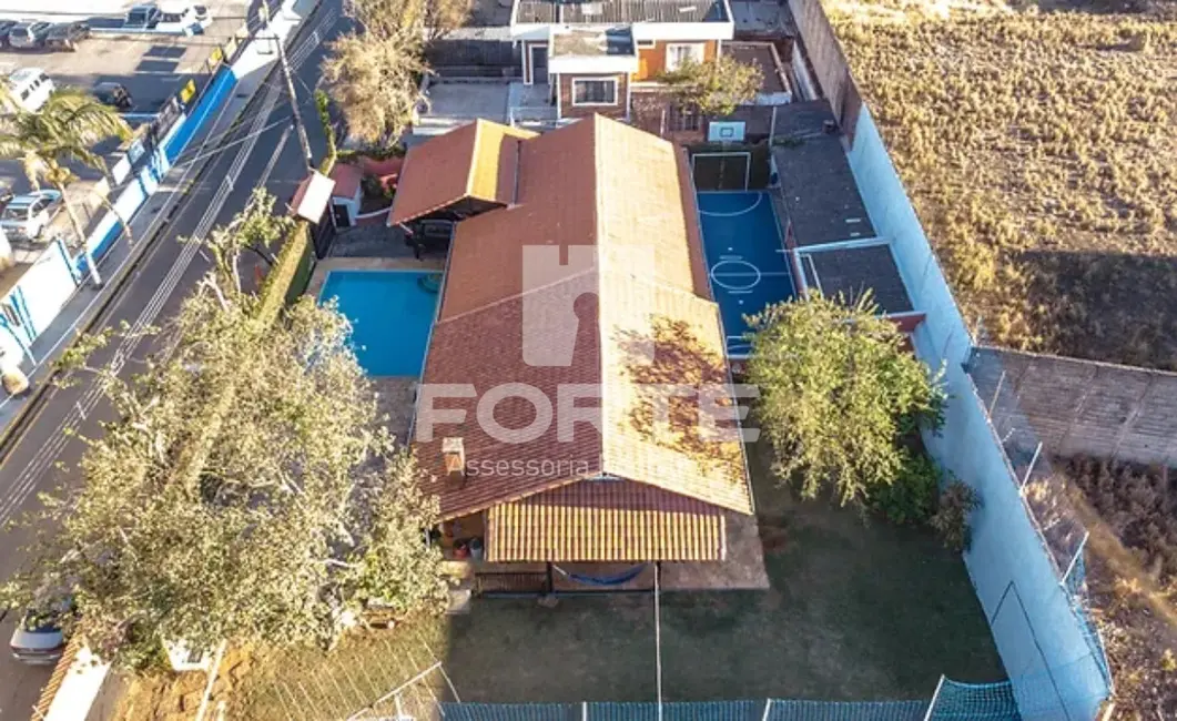 Foto 7 de Chácara com 5 quartos à venda e para alugar, 400m2 em Cézar de Souza, Mogi Das Cruzes - SP