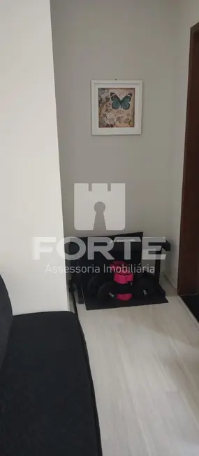 Foto 4 de Casa de Condomínio com 2 quartos à venda, 82m2 em Jardim Layr, Mogi Das Cruzes - SP
