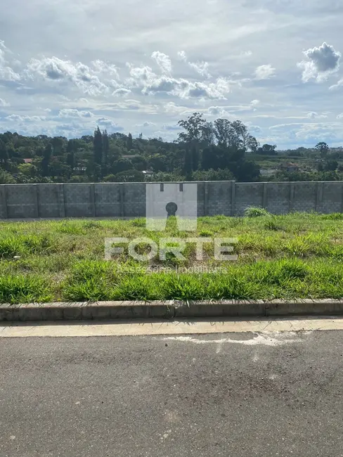 Foto 1 de Terreno / Lote à venda, 176m2 em Mogi Das Cruzes - SP
