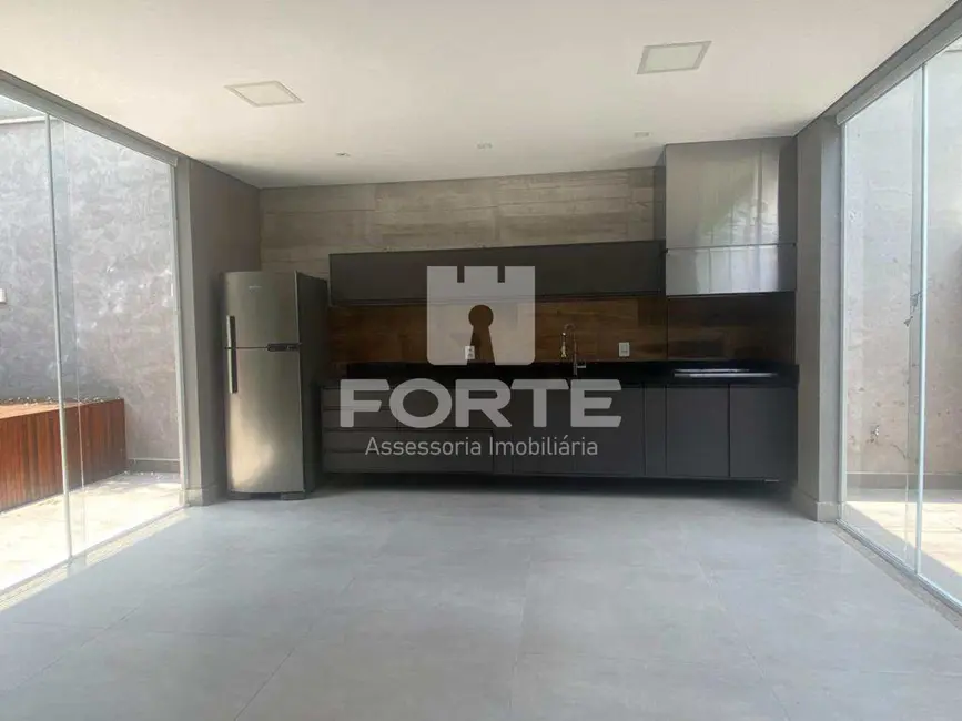 Foto 5 de Casa de Condomínio com 3 quartos à venda, 270m2 em Vila Oliveira, Mogi Das Cruzes - SP