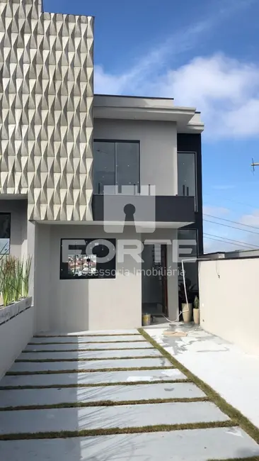 Foto 1 de Casa com 3 quartos à venda, 180m2 em Vila Lavínia, Mogi Das Cruzes - SP