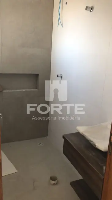 Foto 4 de Casa com 3 quartos à venda, 180m2 em Vila Lavínia, Mogi Das Cruzes - SP