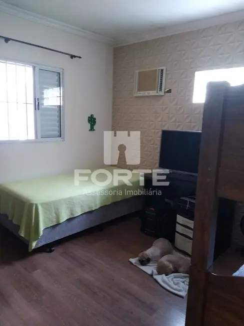 Foto 5 de Casa com 2 quartos à venda, 112m2 em Jardim Tereza Palma, Poa - SP