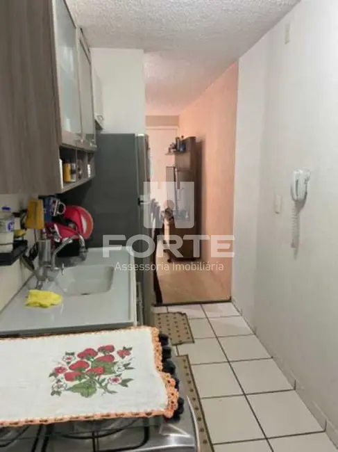 Foto 4 de Apartamento com 2 quartos à venda, 48m2 em Jundiapeba, Mogi Das Cruzes - SP
