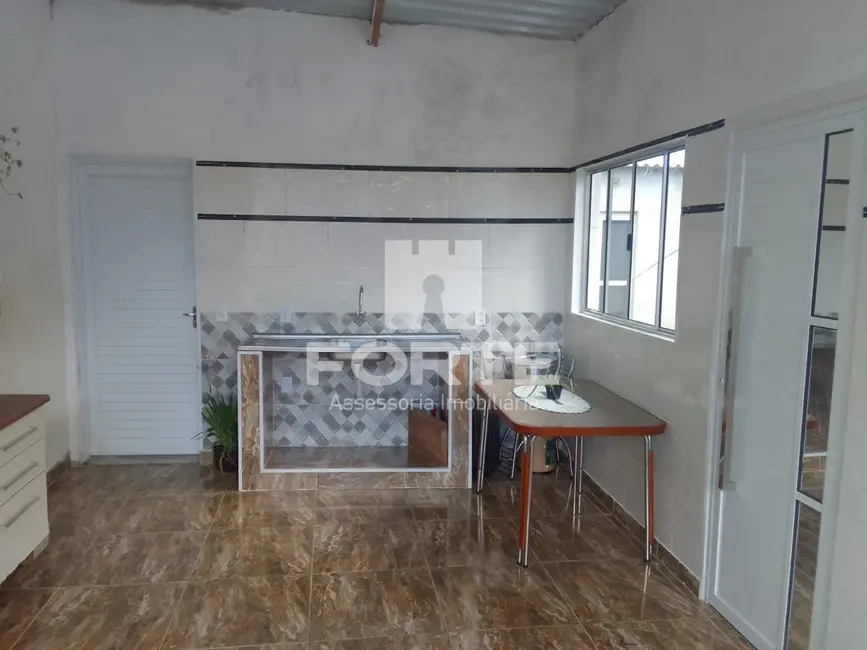 Foto 9 de Casa com 4 quartos à venda, 110m2 em Jardim São Pedro, Mogi Das Cruzes - SP
