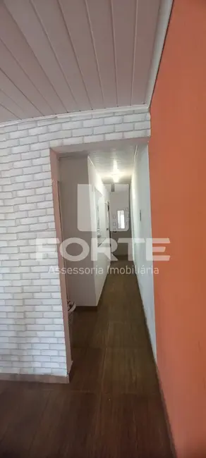 Foto 3 de Casa com 2 quartos à venda, 182m2 em Jardim Aeroporto II, Mogi Das Cruzes - SP