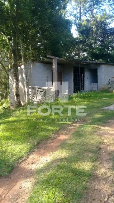 Chácara com 8 quartos à venda, 500m2 em Estância Angelina, Suzano - SP - imagem 3 Foto 3 de Chácara com 8 quartos à venda, 500m2 em Estância Angelina, Suzano - SP