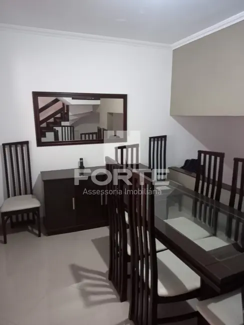 Foto 4 de Casa com 3 quartos à venda, 131m2 em Vila Lavínia, Mogi Das Cruzes - SP
