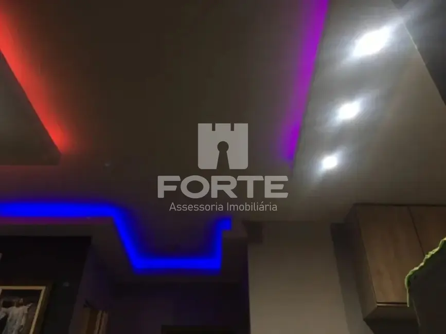 Foto 5 de Apartamento com 2 quartos à venda, 50m2 em Jundiapeba, Mogi Das Cruzes - SP