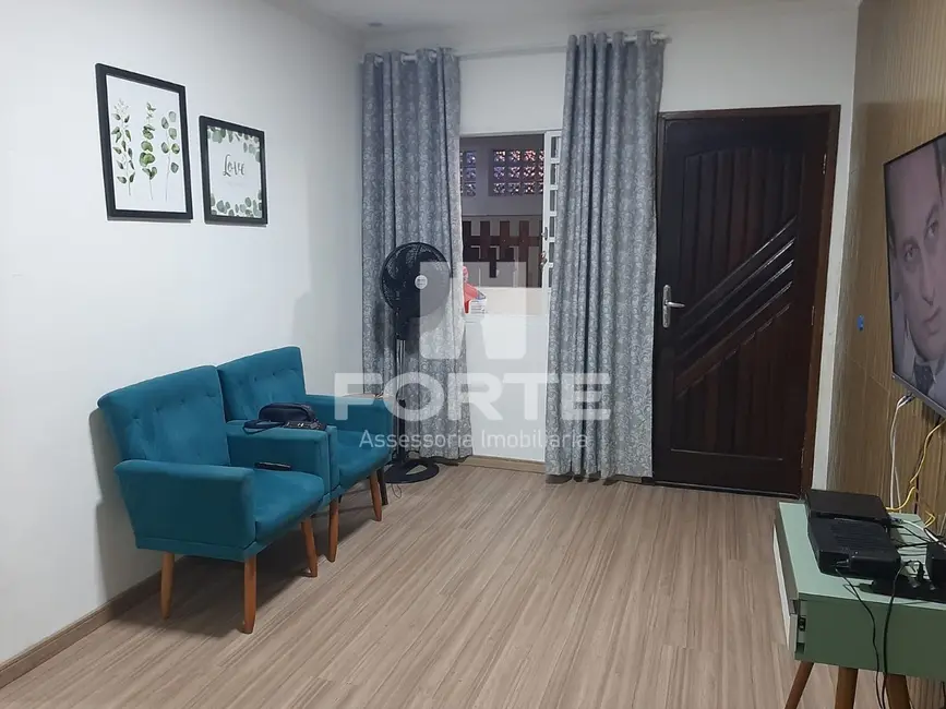 Foto 2 de Casa com 4 quartos à venda, 122m2 em Cézar de Souza, Mogi Das Cruzes - SP