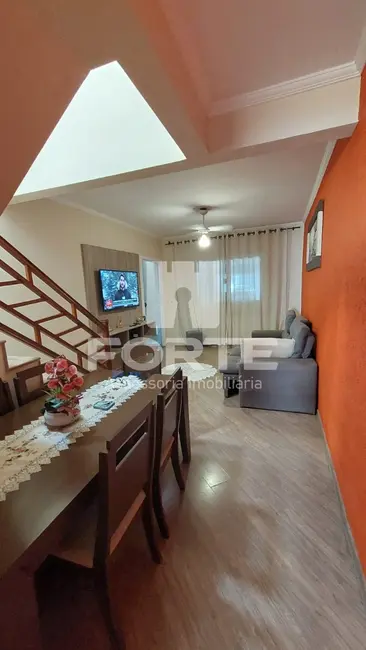 Foto 1 de Casa com 3 quartos à venda, 142m2 em Jardim Universo, Mogi Das Cruzes - SP