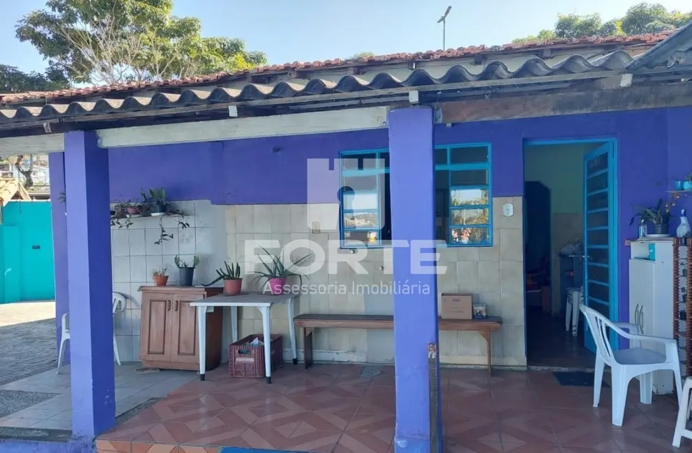 Foto 3 de Casa com 3 quartos à venda, 223m2 em Jardim Rodeio, Mogi Das Cruzes - SP