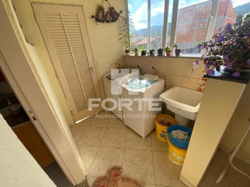 Foto 6 de Casa com 3 quartos à venda, 200m2 em Vila São Paulo, Mogi Das Cruzes - SP