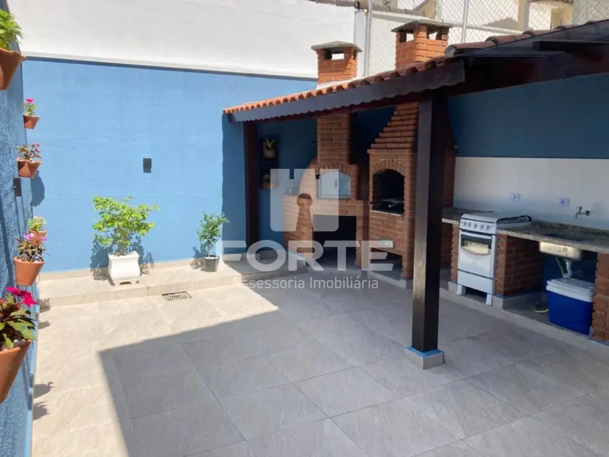 Foto 1 de Casa com 3 quartos à venda, 160m2 em Vila Suissa, Mogi Das Cruzes - SP