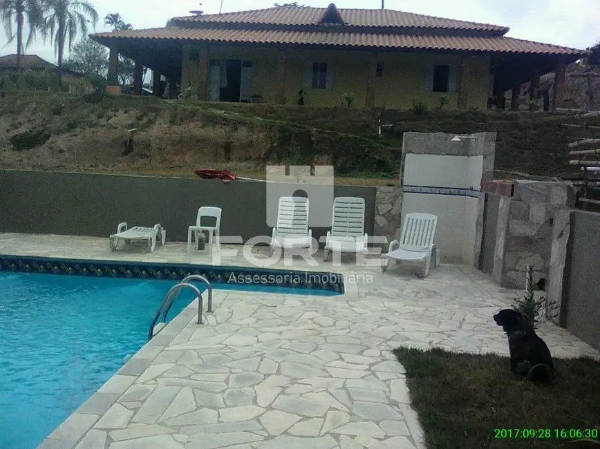 Foto 7 de Sítio / Rancho com 8 quartos à venda, 690m2 em Guararema - SP