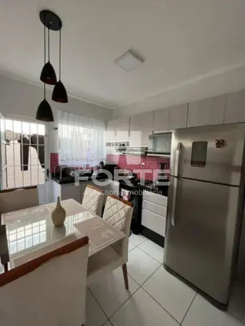 Foto 6 de Casa de Condomínio com 2 quartos à venda, 65m2 em Vila São Paulo, Mogi Das Cruzes - SP