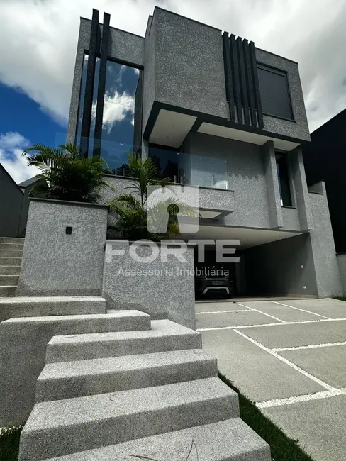 Foto 1 de Casa de Condomínio com 3 quartos à venda, 350m2 em Jardim São Pedro, Mogi Das Cruzes - SP