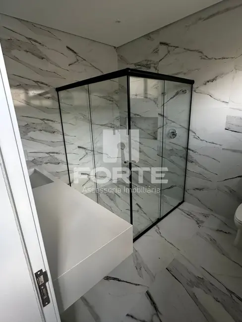 Foto 5 de Casa de Condomínio com 3 quartos à venda, 350m2 em Jardim São Pedro, Mogi Das Cruzes - SP