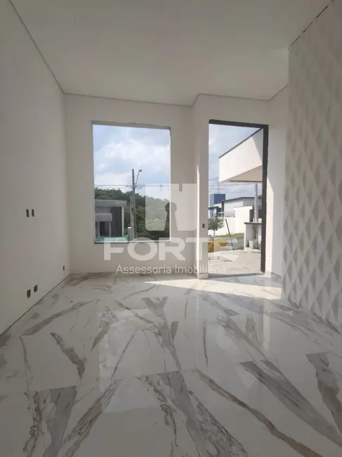 Casa de Condomínio com 3 quartos à venda, 150m2 em Cidade Parquelandia, Mogi Das Cruzes - SP - imagem 2 Foto 2 de Casa de Condomínio com 3 quartos à venda, 150m2 em Cidade Parquelandia, Mogi Das Cruzes - SP