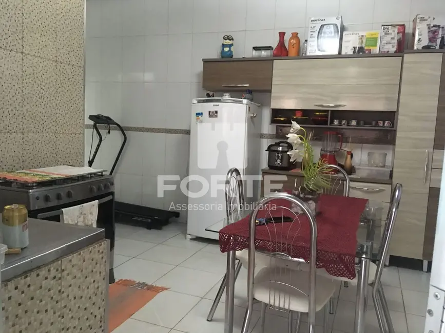 Foto 3 de Casa com 3 quartos à venda, 250m2 em Jardim Aeroporto III, Mogi Das Cruzes - SP