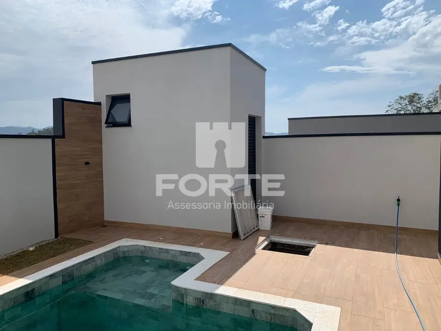 Foto 9 de Casa com 4 quartos à venda, 280m2 em Cézar de Souza, Mogi Das Cruzes - SP