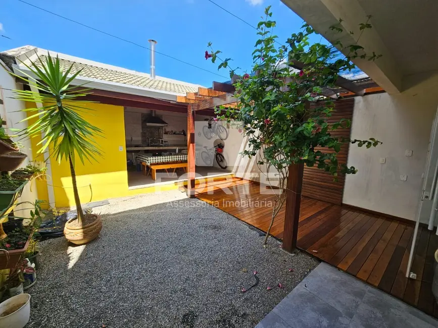 Foto 7 de Casa com 3 quartos à venda, 200m2 em Vila Nova Aparecida, Mogi Das Cruzes - SP