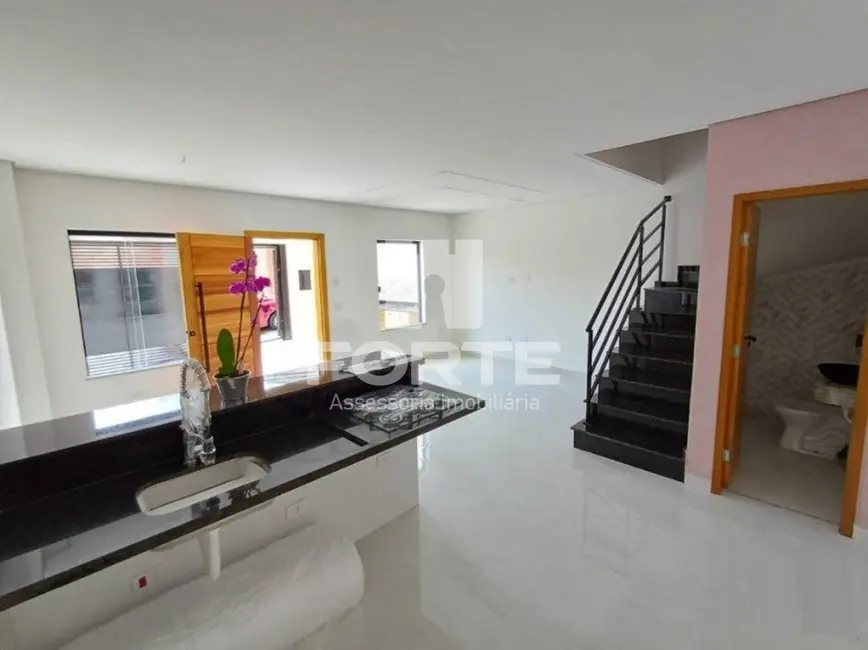 Foto 4 de Casa com 3 quartos à venda, 103m2 em Parque Vitória, São Paulo - SP