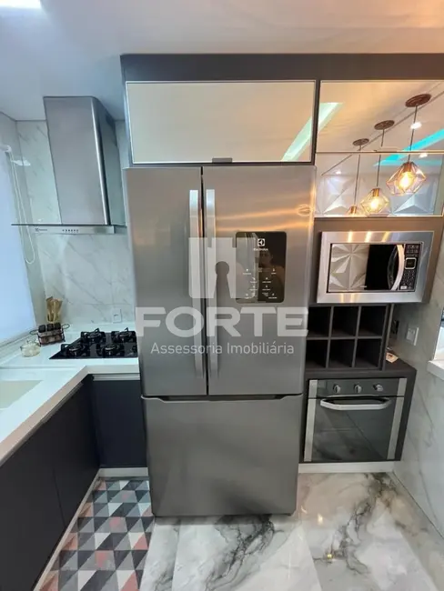 Foto 8 de Casa de Condomínio com 1 quarto à venda, 55m2 em Jardim Layr, Mogi Das Cruzes - SP