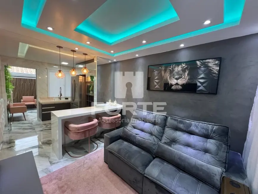 Foto 1 de Casa de Condomínio com 1 quarto à venda, 55m2 em Jardim Layr, Mogi Das Cruzes - SP