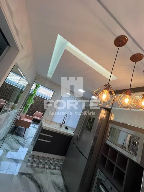 Foto 7 de Casa de Condomínio com 1 quarto à venda, 55m2 em Jardim Layr, Mogi Das Cruzes - SP