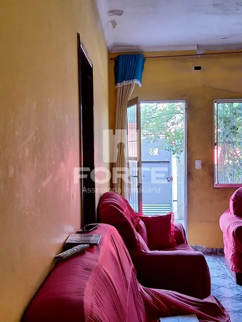 Casa com 3 quartos à venda, 190m2 em Jardim São José, Suzano - SP - imagem 6 Foto 6 de Casa com 3 quartos à venda, 190m2 em Jardim São José, Suzano - SP