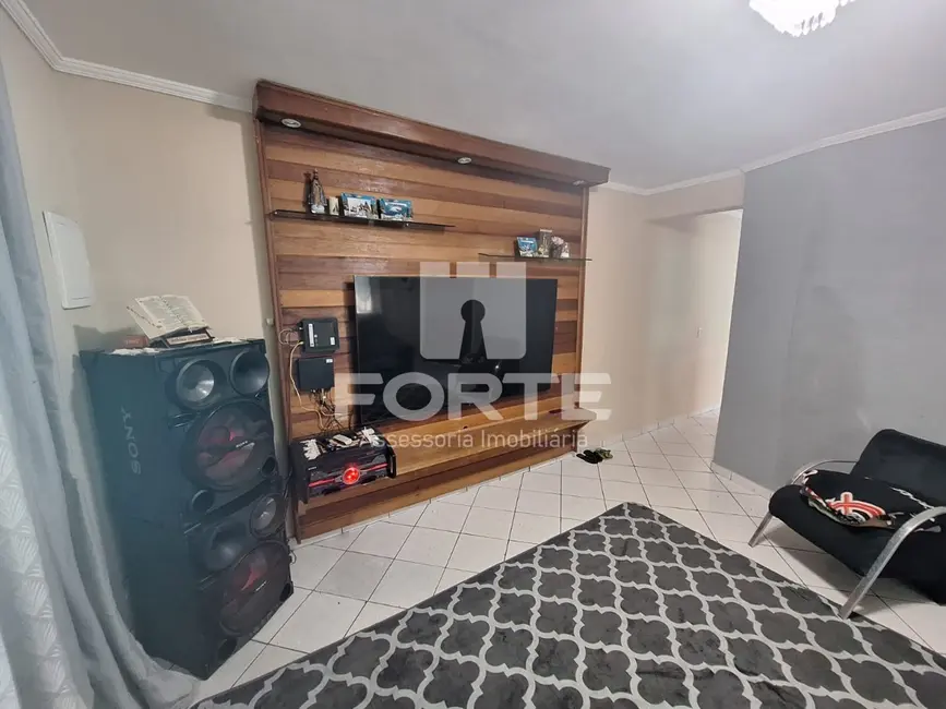 Foto 2 de Casa com 3 quartos à venda, 248m2 em Cézar de Souza, Mogi Das Cruzes - SP