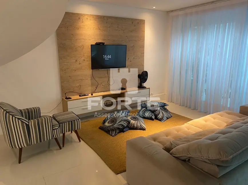 Casa de Condomínio com 3 quartos à venda, 195m2 em Bertioga - SP - imagem 5 Foto 5 de Casa de Condomínio com 3 quartos à venda, 195m2 em Bertioga - SP