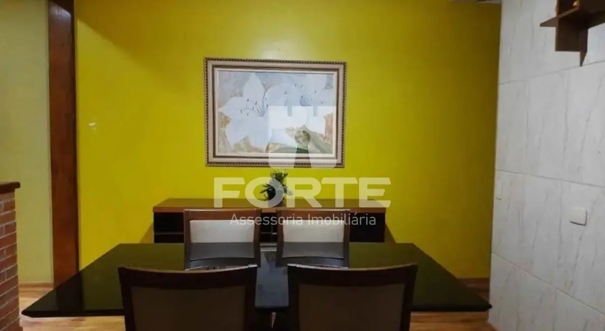 Foto 5 de Casa com 2 quartos à venda, 115m2 em Jardim Layr, Mogi Das Cruzes - SP