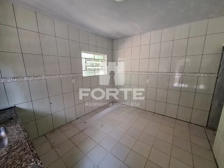 Foto 2 de Casa com 2 quartos à venda, 194m2 em Parque Residencial Itapeti, Mogi Das Cruzes - SP