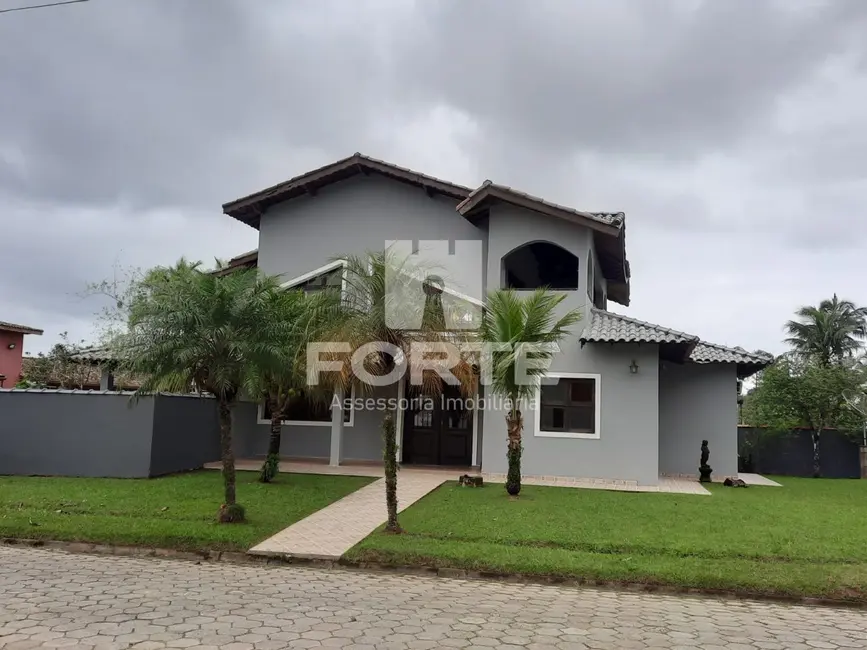 Foto 1 de Casa de Condomínio com 4 quartos à venda, 170m2 em Bertioga - SP
