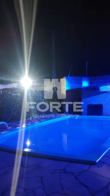 Casa com 5 quartos à venda, 370m2 em Bertioga - SP - imagem 2 Foto 2 de Casa com 5 quartos à venda, 370m2 em Bertioga - SP