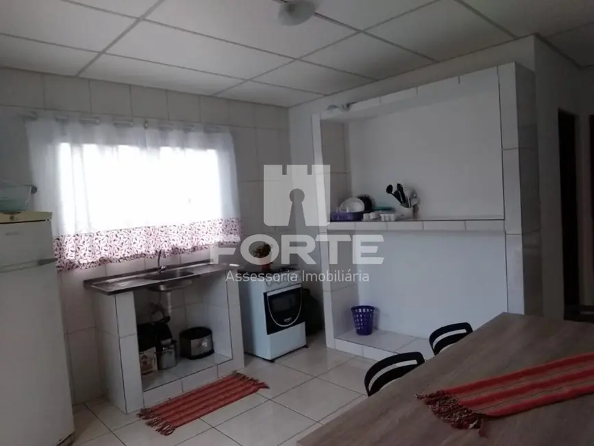 Casa com 5 quartos à venda, 370m2 em Bertioga - SP - imagem 4 Foto 4 de Casa com 5 quartos à venda, 370m2 em Bertioga - SP