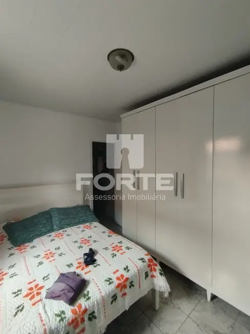 Foto 4 de Casa com 3 quartos à venda, 73m2 em Conjunto Residencial Cocuera, Mogi Das Cruzes - SP