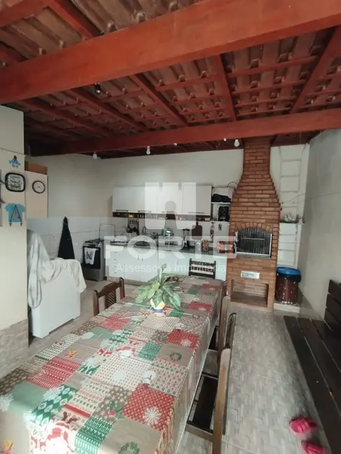 Foto 1 de Casa com 3 quartos à venda, 73m2 em Conjunto Residencial Cocuera, Mogi Das Cruzes - SP