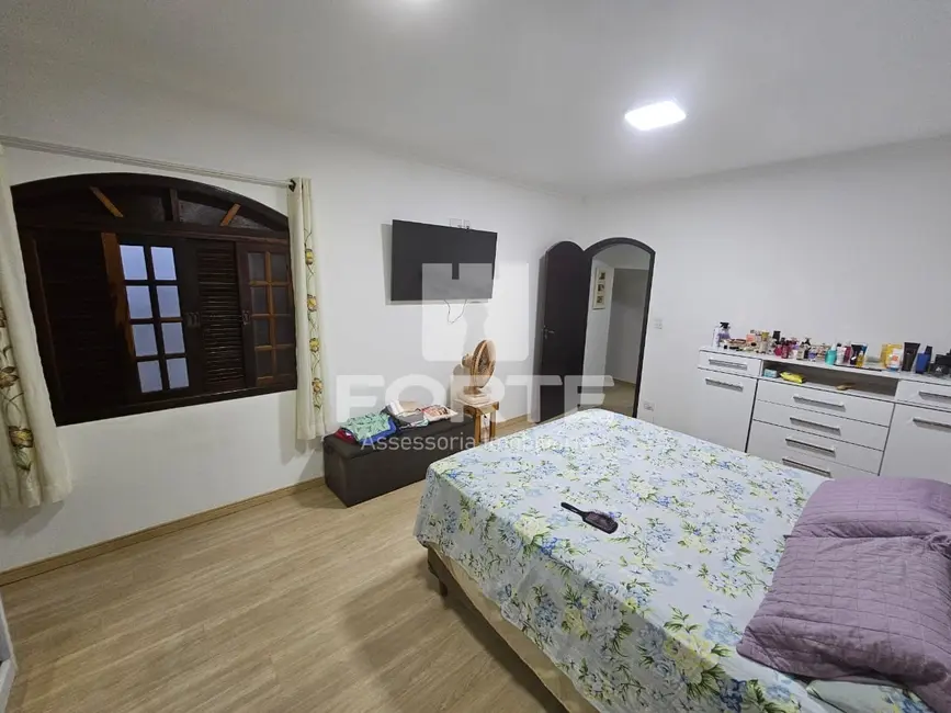 Foto 6 de Casa com 3 quartos à venda e para alugar, 176m2 em Vila São Francisco, Mogi Das Cruzes - SP